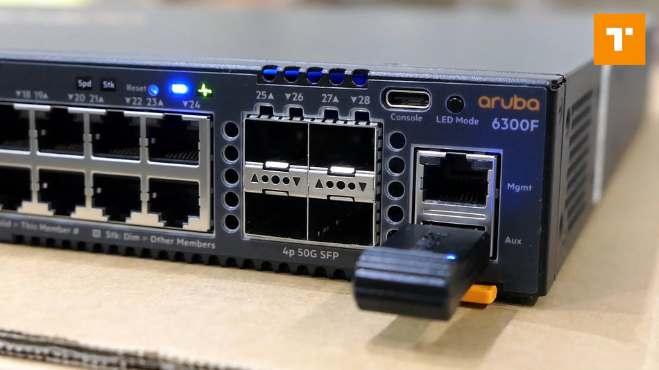 Switch HPE Aruba 6000 24G 4SFP - R8N88A I