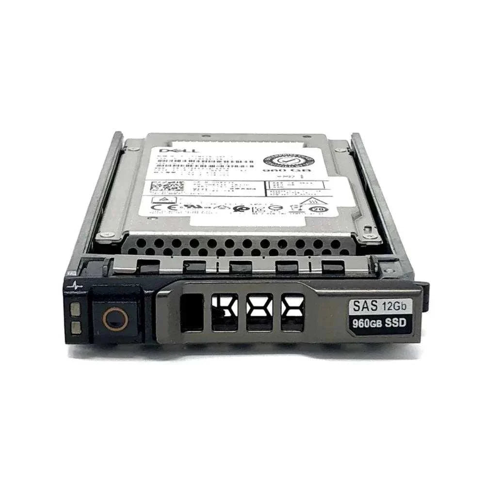 Disco SSD Dell com estrutura metálica prateada e preta, encaixado em bandeja hot-plug com grade frontal perfurada.